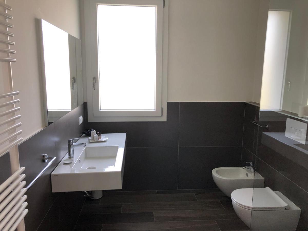 B&B Alma Garda Lake Peschiera del Garda Esterno foto